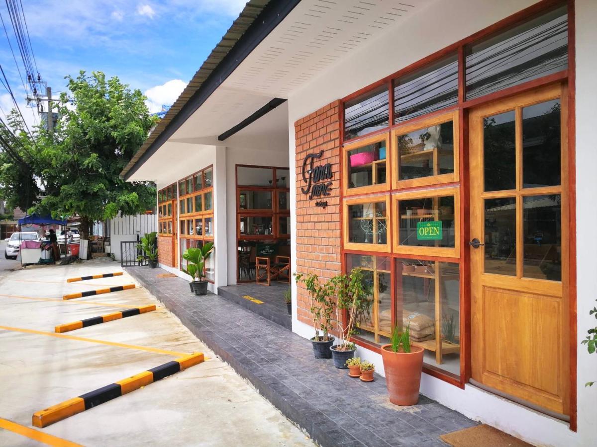Sleep Sleep Suanphak Hotell Bangkok Exteriör bild